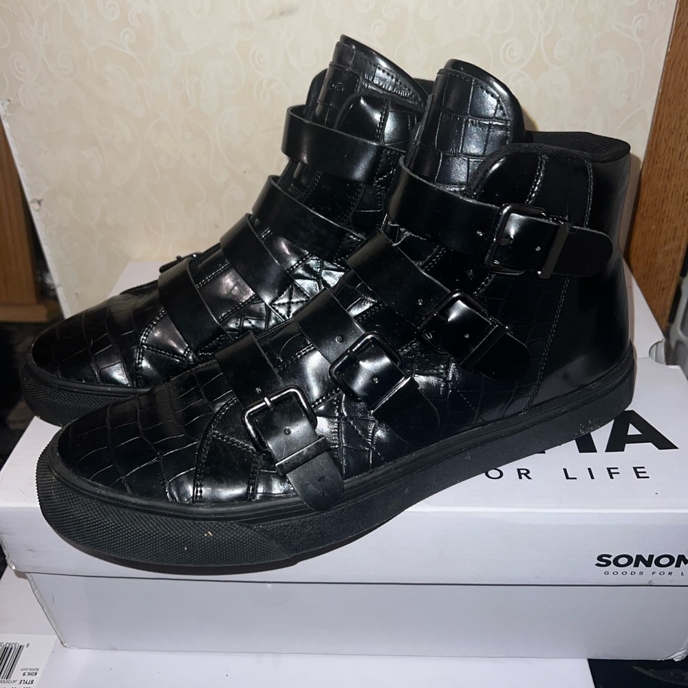 Aldo size 10